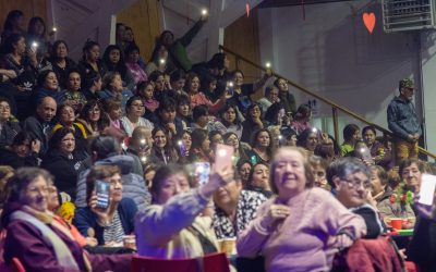 CON UN EXCELENTE SHOW ARTÍSTICO SE REALIZÓ HOMENAJE A LA MATERNIDAD NATALINA