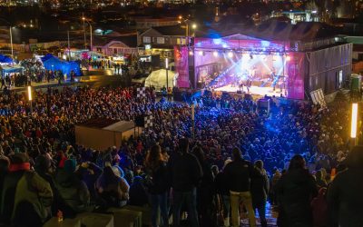 PUERTO NATALES CERRÓ CON GRAN FIESTA SU 114° ANIVERSARIO ANTE MÁS DE 10.000 ASISTENTES PESE A LA LLUVIA